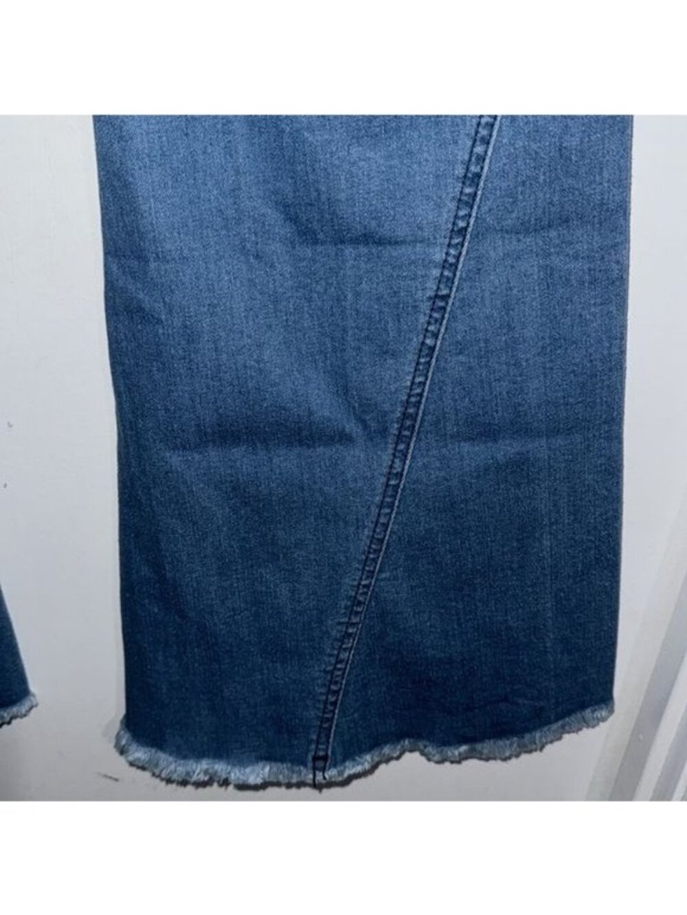 Womens XL Denim Bell-Bottom Jeans With Frayed Hem - Picture 8 of 13